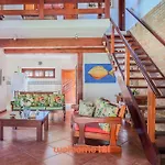 Casa Em Ubatuba Com Area Gourmet E Acesso A Rio