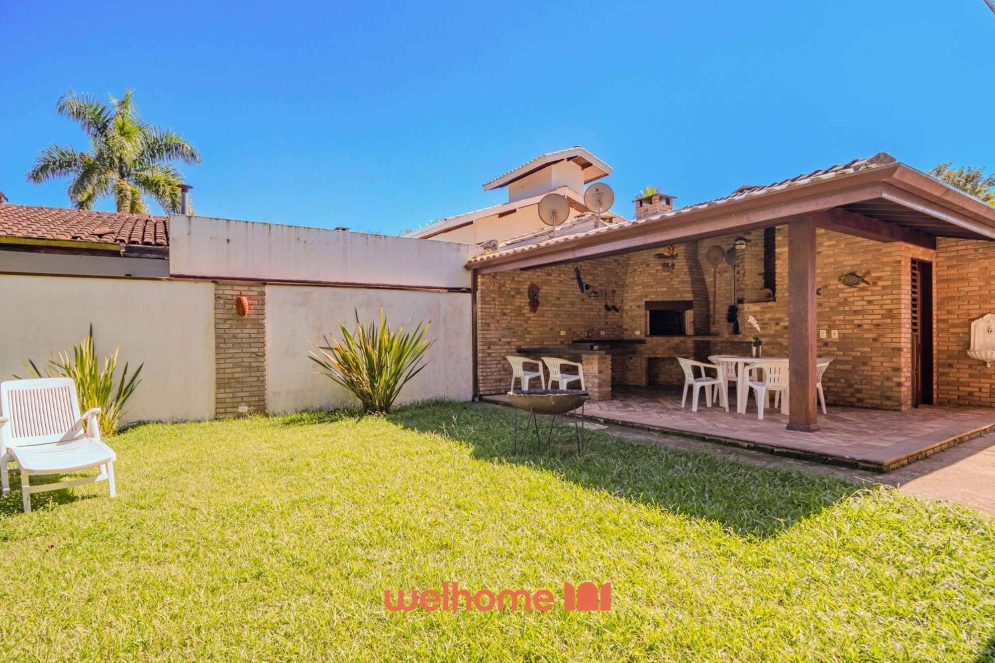 Casa Em Com Area Gourmet E Acesso A Rio
